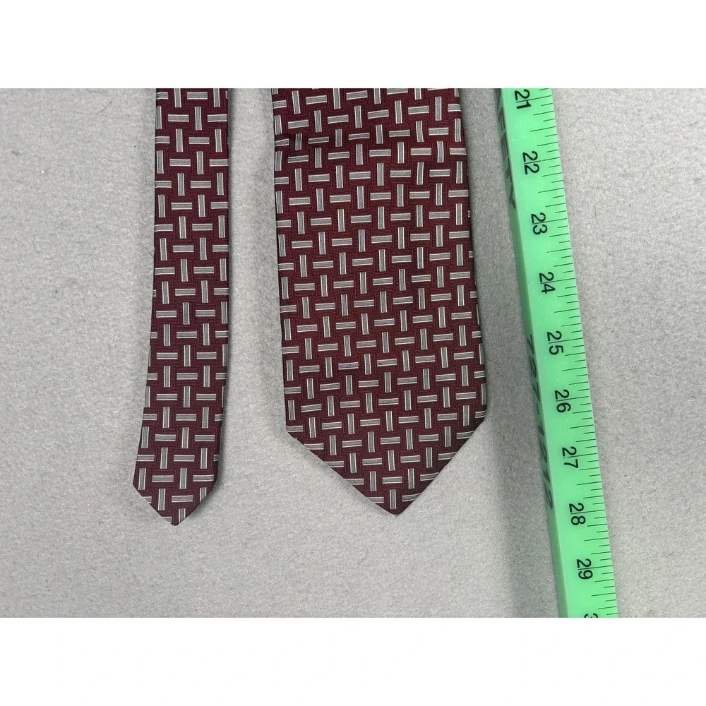 Lauren Ralph Lauren Tie Mens One Size Red Geometric Silk Hand Finished Made USA